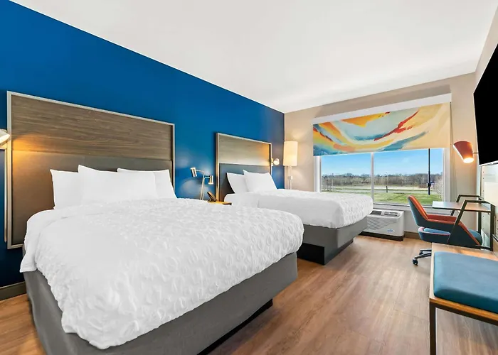 Tru By Hilton Hotel 3*
